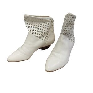 Vintage Leather Bandits 80’s Weatern Chic Elegant White Women's Ankle Boots